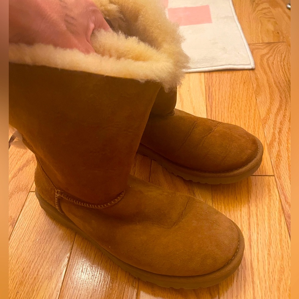 UGG Bailey Boots